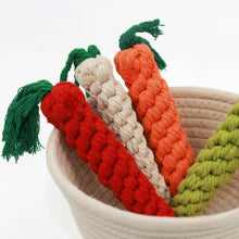 Charger l'image dans la galerie, Knotty Pawz - Carrot Rope Toys for dogs/Jouets en corde de carotte pour chiens