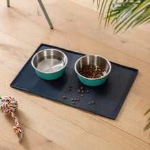 Load image into Gallery viewer, Silicone - Mess Free Pet Placemat/Ensemble de table pour animaux de compagnie sans dommage
