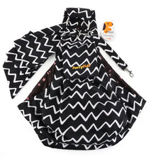 Load image into Gallery viewer, Furry Fido - Chevron Adjustable Pocket Pet Sling/Écharpe de poche réglable pour animaux de compagnie Chevron