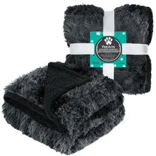 Load image into Gallery viewer, Waterproof Faux Fur Pet Blanket/Couverture imperméable en fausse fourrure pour animaux de compagnie