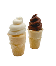 Load image into Gallery viewer, Bosco & Roxy I Ruv Ice Cream Cones - Classic
