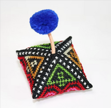 Load image into Gallery viewer, Tippi + Polli + Mice by/par Goli Design