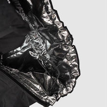 Load image into Gallery viewer, Canada Pooch™ 4-legged Snowsuit/Combinaison de neige à 4 pattes