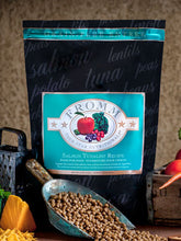 Load image into Gallery viewer, Fromm® Four Star Nutritionals® Dry Dog Food/Nourriture sèche pour chiens