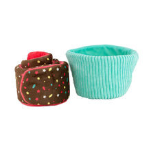 Load image into Gallery viewer, Ancol® - Pawty Snuffle Cupcake/Cupcake de fête
