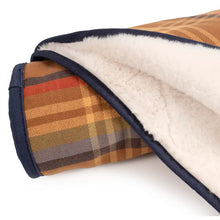 Load image into Gallery viewer, Pendleton® - Cotton Plaid Crate Blanket/Couverture en coton à carreaux
