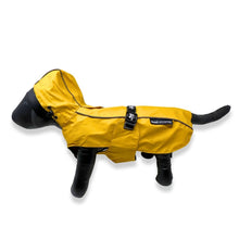 Load image into Gallery viewer, Rocky Mountain Dog - Tofino Rain Jacket/Veste imperméable Tofino
