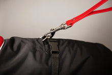 Charger l'image dans la galerie, Chilly Dogs - Great White North™ (with Harness Hole/avec une ouverture pour un harnais)
