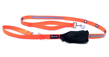 Charger l&#39;image dans la galerie, Smoochy Poochy 5/8&#39;x6ft - Reflective Hands Free Leash/Laisse mains libres réfléchissante
