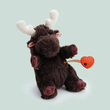 Charger l'image dans la galerie, Fuzzwolf - Cuddle Moose/Élan câlin
